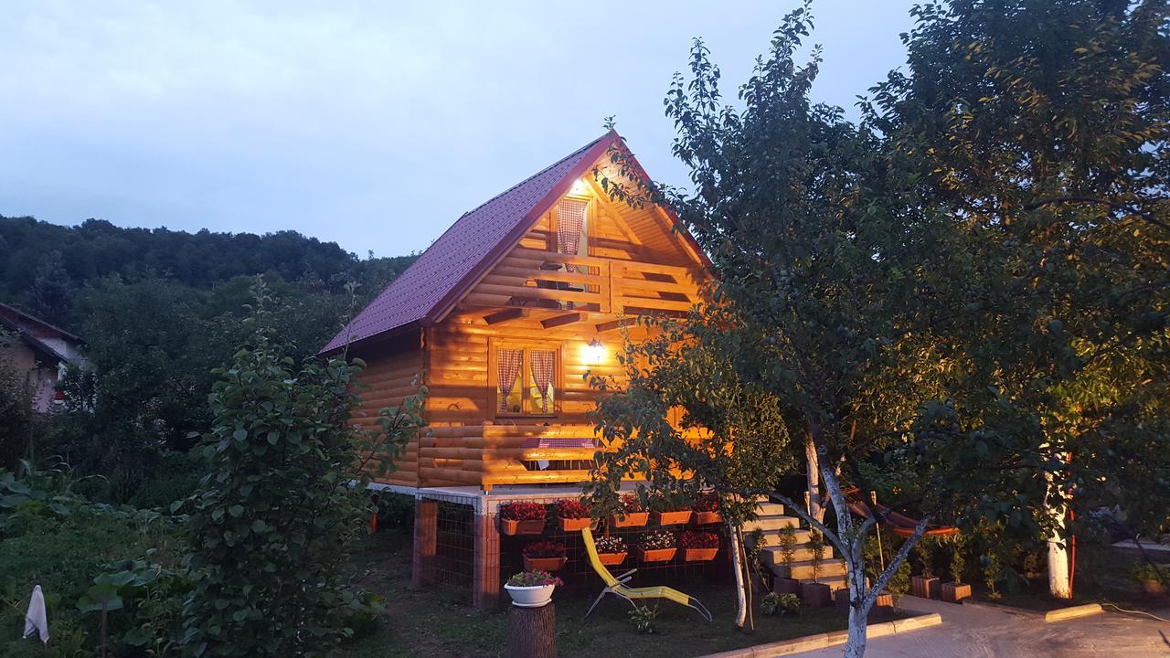 Vacation Home Sajra Kulen Vakuf Exterior photo